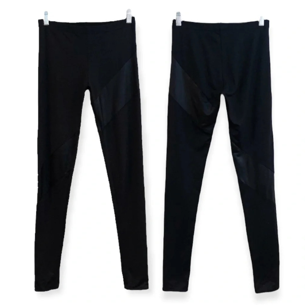 Norma Kamali Interactive Active Black Mid Rise Athleisure Compression Leggings